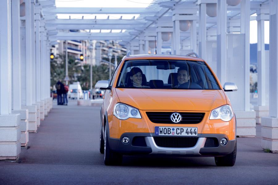  Volkswagen CrossPolo 2006 года  (фото 10 из 75)